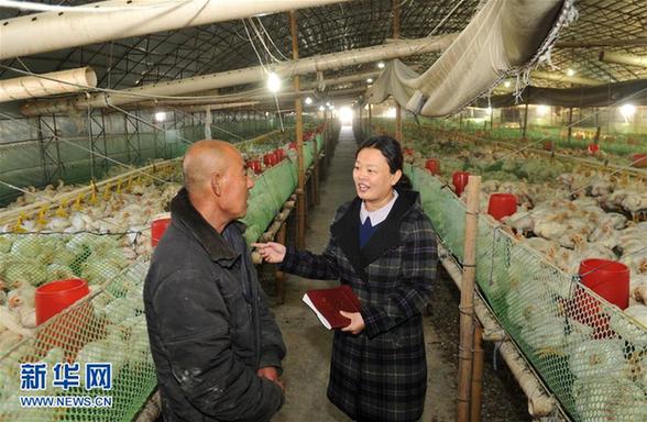 一位驻村女干部的“三八”妇女节